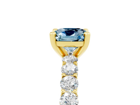 Yellow gold Cushion Cut Aquamarine Solitaire Ring with Shared Prong Pavé Band and Four-Prong Setting_5