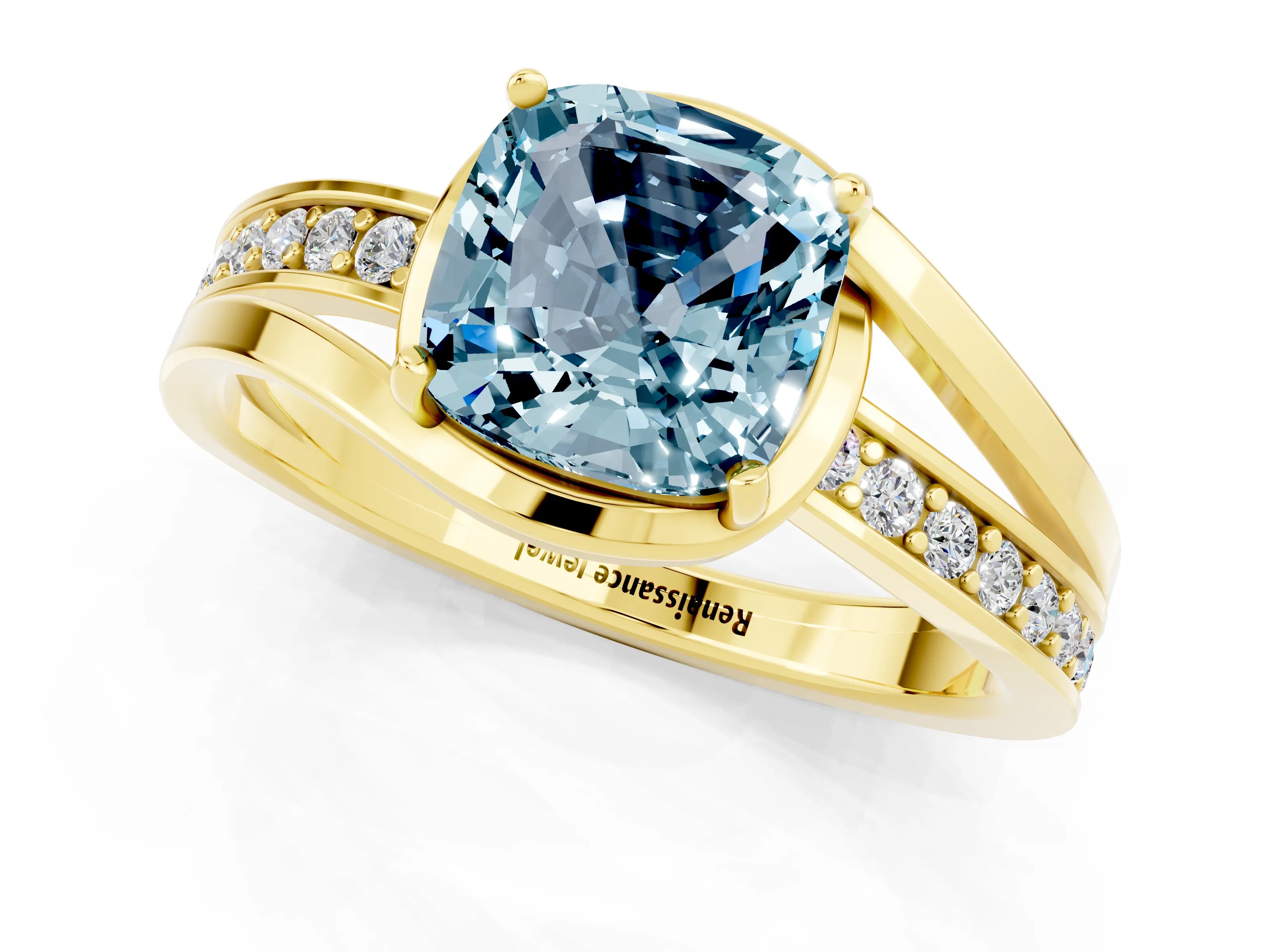 Yellow gold Cushion Cut Aquamarine Solitaire Ring with Split Shank and Prong Setting_1