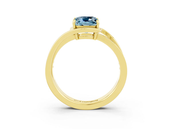 Yellow gold Cushion Cut Aquamarine Solitaire Ring with Split Shank and Prong Setting