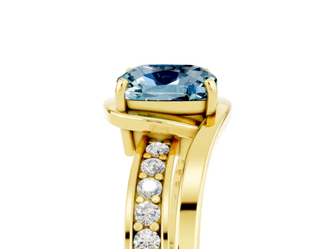 Yellow gold Cushion Cut Aquamarine Solitaire Ring with Split Shank and Prong Setting_5