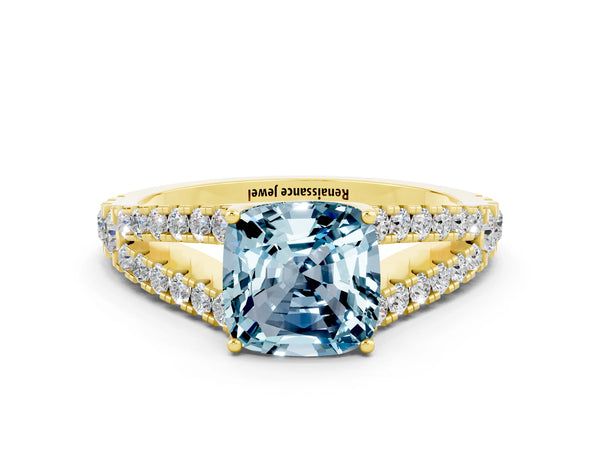 Yellow gold Cushion Cut Aquamarine Split Shank Pavé Engagement Ring with Four-Prong Setting