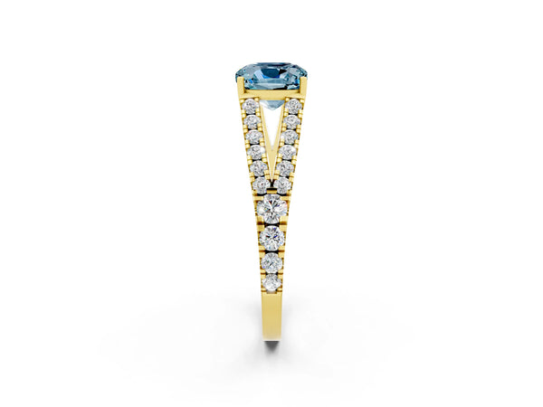 Yellow gold Cushion Cut Aquamarine Split Shank Pavé Engagement Ring with Four-Prong Setting
