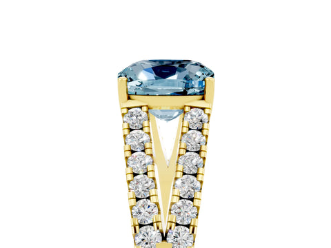 Yellow gold Cushion Cut Aquamarine Split Shank Pavé Engagement Ring with Four-Prong Setting_17