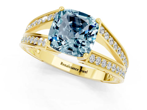 Yellow gold Cushion Cut Aquamarine Split Shank Ring with Pavé Band and Four-Prong Setting_1
