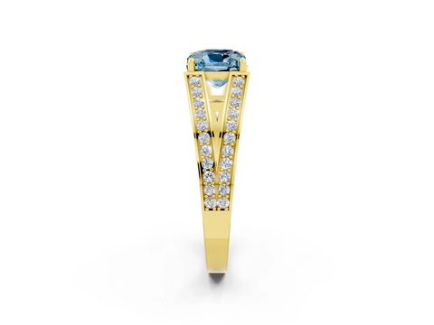 Yellow gold Cushion Cut Aquamarine Split Shank Ring with Pavé Band and Four-Prong Setting_2