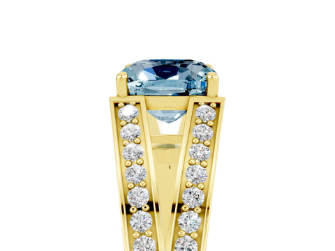 Yellow gold Cushion Cut Aquamarine Split Shank Ring with Pavé Band and Four-Prong Setting_5