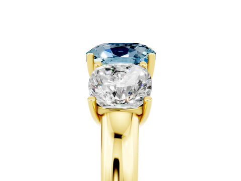 Yellow gold Cushion Cut Aquamarine Three-Stone Ring with Four-Prong Setting and Classic Band_5