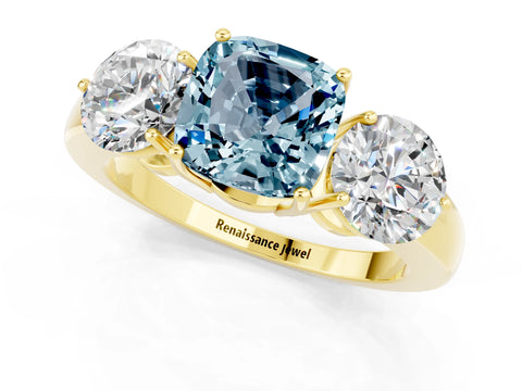 Yellow gold Cushion Cut Aquamarine Three-Stone Ring with Prong Setting and Classic Band_1