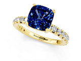 Yellow gold Cushion Cut Blue Sapphire Pavé Solitaire Ring with Round Band and Prong Setting_25