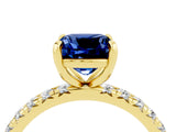 Yellow gold Cushion Cut Blue Sapphire Pavé Solitaire Ring with Round Band and Prong Setting_28