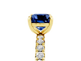 Yellow gold Cushion Cut Blue Sapphire Pavé Solitaire Ring with Round Band and Prong Setting_29