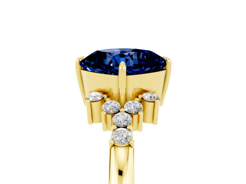 Yellow gold Cushion Cut Blue Sapphire Ring with Side Stones and Four-Prong Setting_41