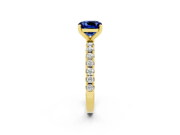 Yellow gold Cushion Cut Blue Sapphire Solitaire Pavé Band with Four-Prong Setting