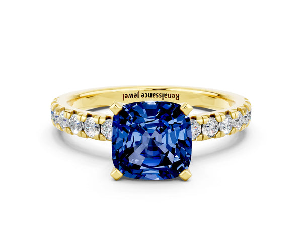 Yellow gold Cushion Cut Blue Sapphire Solitaire Pavé Engagement Ring with Round Band and Prong Setting