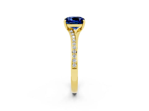 Yellow gold Cushion Cut Blue Sapphire Solitaire Ring with Pavé Band and Prong Setting_14