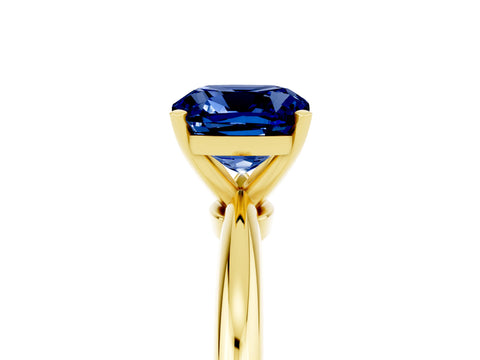 Yellow gold Cushion Cut Blue Sapphire Solitaire Ring with Six-Prong Setting and Classic Band_5