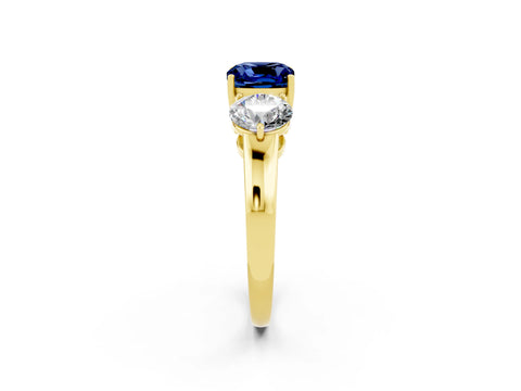 Yellow gold Cushion Cut Blue Sapphire Three-Stone Ring with Prong Setting and Classic Band_2
