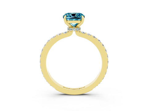 Yellow gold Cushion Cut Blue Topaz Solitaire Engagement Ring with Pavé Band and Four-Prong Setting_3