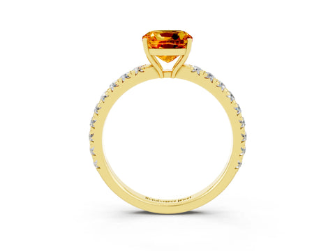 Yellow gold Cushion Cut Citrine Pavé Solitaire Engagement Ring with Four-Prong Setting_15