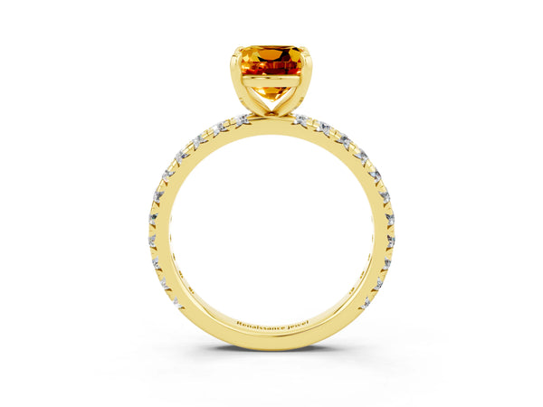 Yellow gold Cushion Cut Citrine Pavé Solitaire Ring with Round Band and Prong Setting