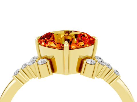 Yellow gold Cushion Cut Citrine Ring with Side Stones and Four-Prong Setting_40