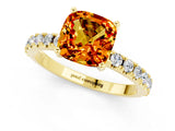Yellow gold Cushion Cut Citrine Solitaire Pavé Band with Four-Prong Setting_1