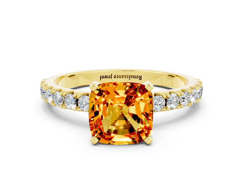 Yellow gold Cushion Cut Citrine Solitaire Pavé Band with Four-Prong Setting