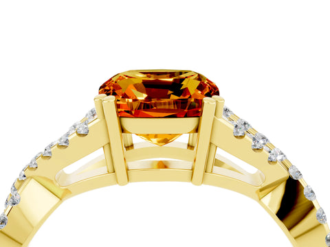 Yellow gold Cushion Cut Citrine Solitaire Ring with Four-Prong Setting and Twisted Pavé Band_4