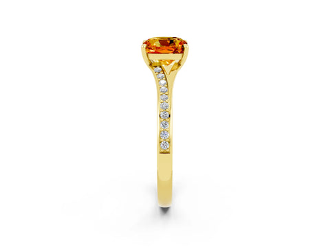 Yellow gold Cushion Cut Citrine Solitaire Ring with Pavé Band and Prong Setting_2
