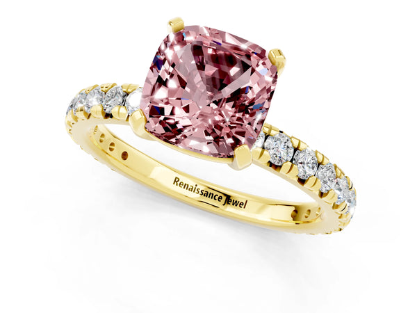 Yellow gold Cushion Cut Cut Diamond Pavé Band with Four-Prong Setting
