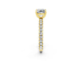 Yellow gold Cushion Cut Cut Diamond Pavé Band with Four-Prong Setting_2