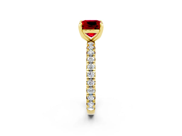 Yellow gold Cushion Cut Cut Diamond Pavé Band with Four-Prong Setting