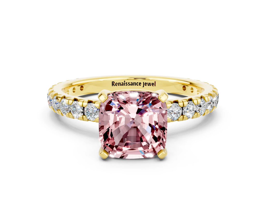 Yellow gold Cushion Cut Cut Diamond Pavé Band with Four-Prong Setting