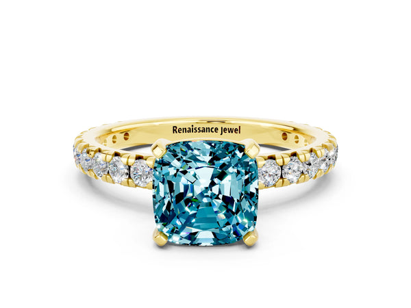 Yellow gold Cushion Cut Cut Diamond Pavé Band with Four-Prong Setting
