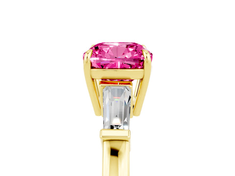 Yellow gold Cushion Cut Cut Diamond Ring with Tapered Baguette Side Stones in Four-Prong Setting_5
