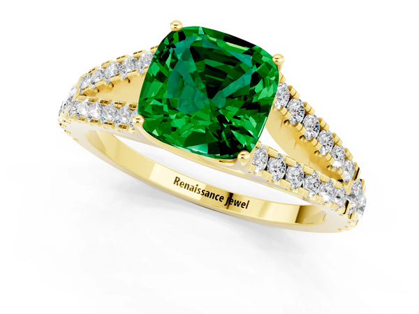 Yellow gold Cushion Cut Emerald Split Shank Engagement Ring with Round Pavé and Prong Setting