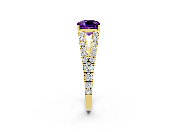 Yellow gold Cushion Cut Amethyst Split Shank Engagement Ring with Round Pavé and Prong Setting
