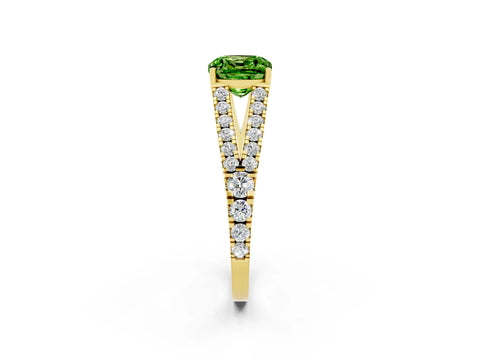Yellow gold Cushion Cut Cut Split Shank Pave Diamond Engagement Ring with Four-Prong Setting_2
