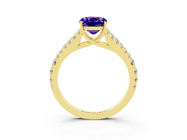 Yellow gold Cushion Cut Tanzanite Split Shank Engagement Ring with Round Pavé and Prong Setting