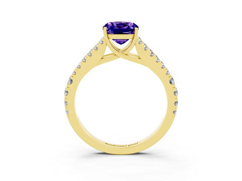 Yellow gold Cushion Cut Cut Split Shank Pave Diamond Engagement Ring with Four-Prong Setting_3