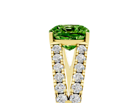 Yellow gold Cushion Cut Cut Split Shank Pave Diamond Engagement Ring with Four-Prong Setting_5