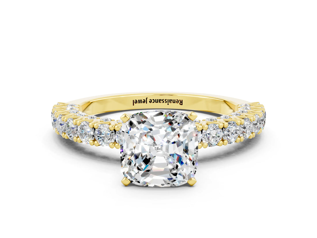 Yellow gold Cushion Cut Diamond Pavé Band Solitaire Ring with Prong Setting