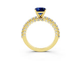 Yellow gold Cushion Cut Diamond Pavé Band Solitaire Ring with Prong Setting_3