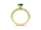 Yellow gold Cushion Cut Diamond Pavé Band Solitaire Ring with Prong Setting_3