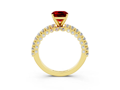 Yellow gold Cushion Cut Diamond Pavé Band Solitaire Ring with Prong Setting_3