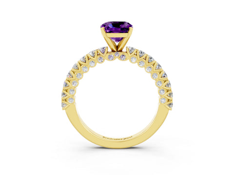 Yellow gold Cushion Cut Diamond Pavé Band Solitaire Ring with Prong Setting_3