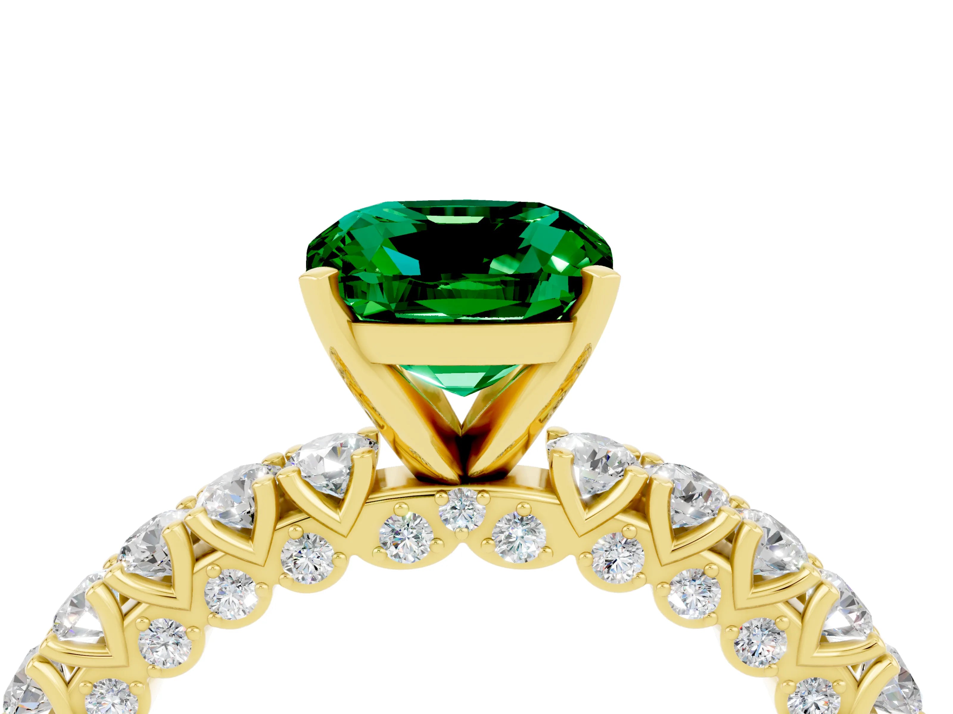 Yellow gold Cushion Cut Diamond Pavé Band Solitaire Ring with Prong Setting_4