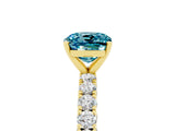 Yellow gold Cushion Cut Diamond Pavé Band Solitaire Ring with Prong Setting_5