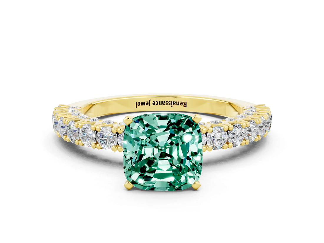 Yellow gold Cushion Cut Diamond Pavé Band Solitaire Ring with Prong Setting