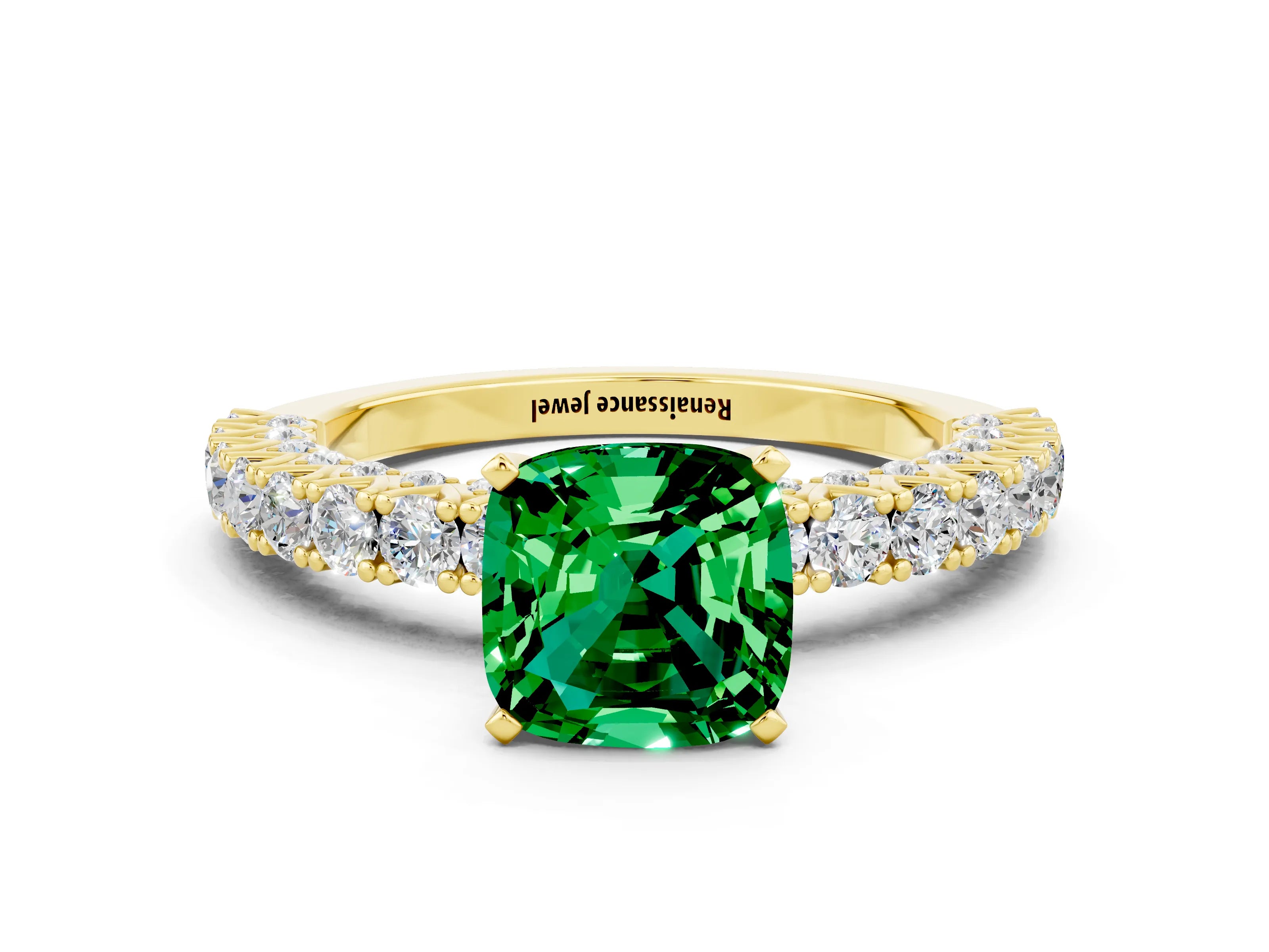 Yellow gold Cushion Cut Diamond Pavé Band Solitaire Ring with Prong Setting